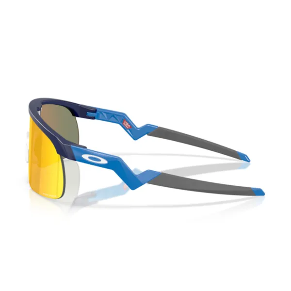 Oakley_Resistor_(Youth_Fit)_Sky_Blue_Prizm_Ruby_Sports_Sunglasses