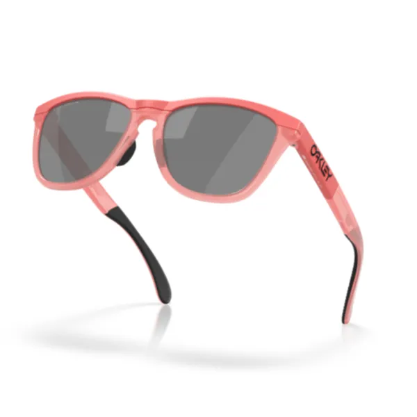 Oakley_Frogskins_Range_Muted_Metallic_Paloma_Prizm_Black_Polarized_Lifestyle_Sunglasses