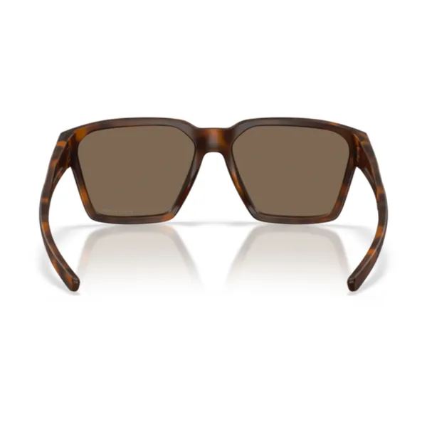 Oakley_Briza_Matte_Tortoise_Dark_Amber_Prizm_Rose_Gold_Lifestyle_Sunglasses