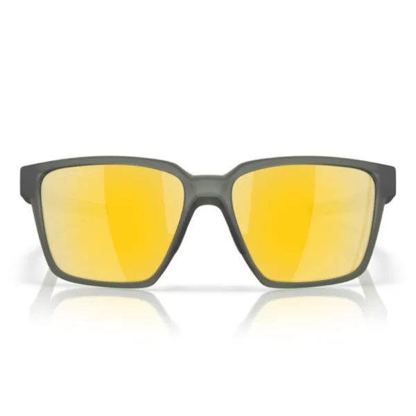 Oakley_Actuator_SQ_Matte_Olive_Ink_Prizm_24K_Polarized_Lifestyle_Sunglasses