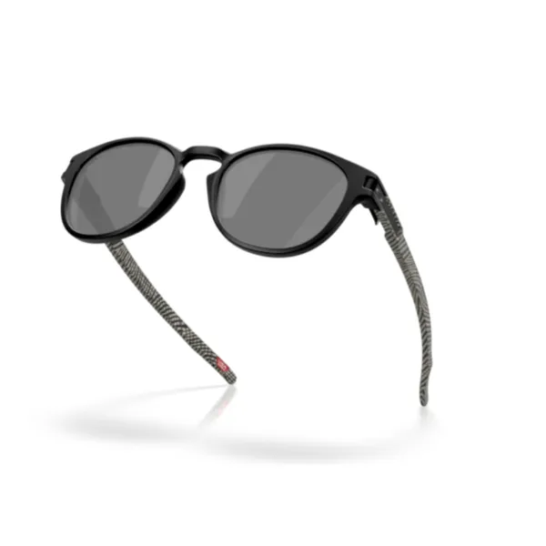 Oakley_Latch_Matte_Black_Prizm_Black_Polarized_Lifestyle_Sunglasses