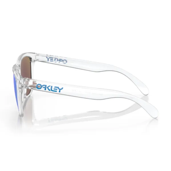 Oakley_Frogskin_Crystal_Clear_Prizm_Sapphire_Lifestyle_Sunglasses