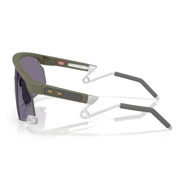 Oakley_BXTR_Metal_Matte_Moss_Prizm_Grey_Sports_Sunglasses