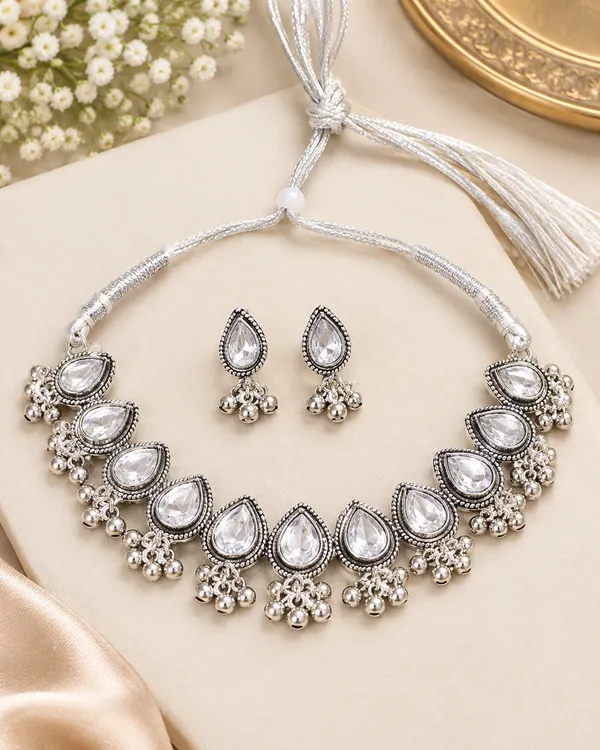 Silver_Oxidised_Alloy_Teardrop_Necklace_And_Earrings_Set_For_Women
