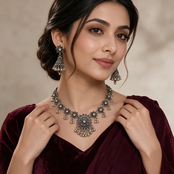 Oxidised_Silver_Alloy_Floral_Necklace_And_Earrings_Set_For_Women
