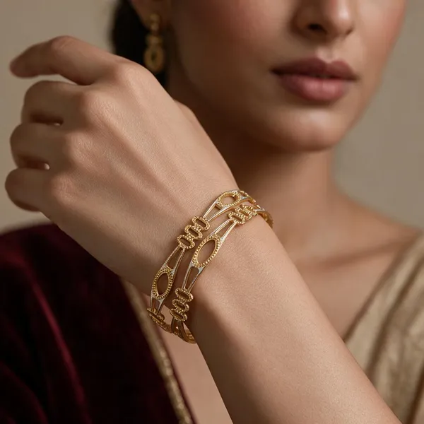 Gold_Alloy_Embellished_Link_Bangle_Set_For_Women