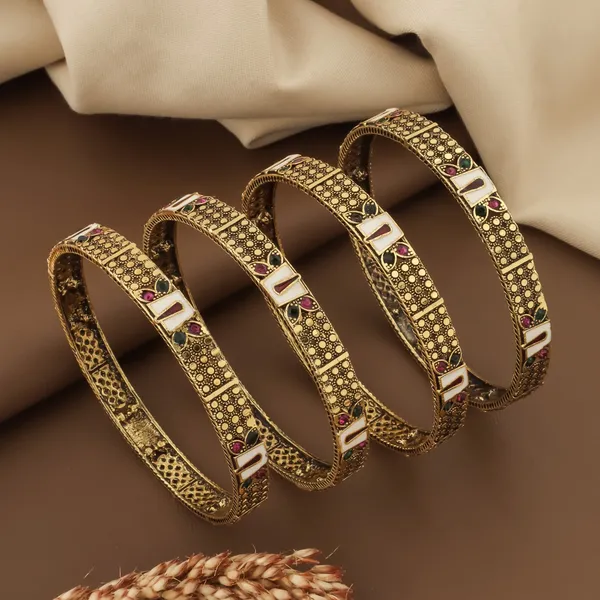 Gold_Alloy_Circular_Stone_Embellished_Bangle_Set_For_Women