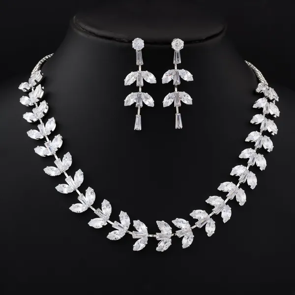 Silver_Alloy_Cascading_Leaf_Necklace_Set_For_Women