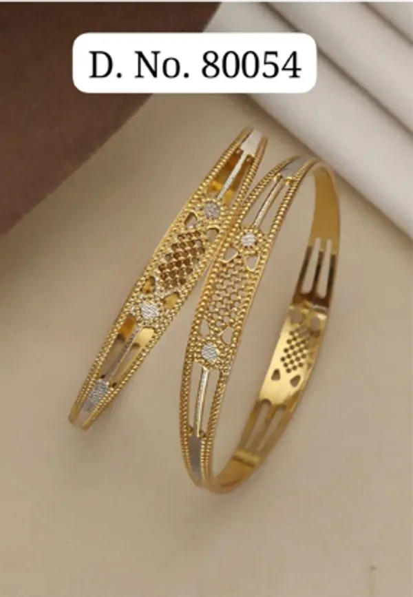 Gold_Alloy_Lattice_Cutwork_Stone_Accent_Bangle_Set_For_Women