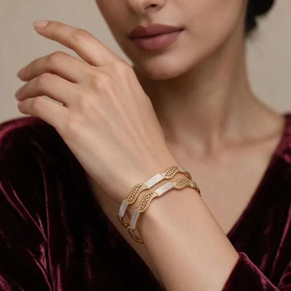 Gold_Alloy_Leaf_Motif_Two-Tone_Bangle_Set_For_Women