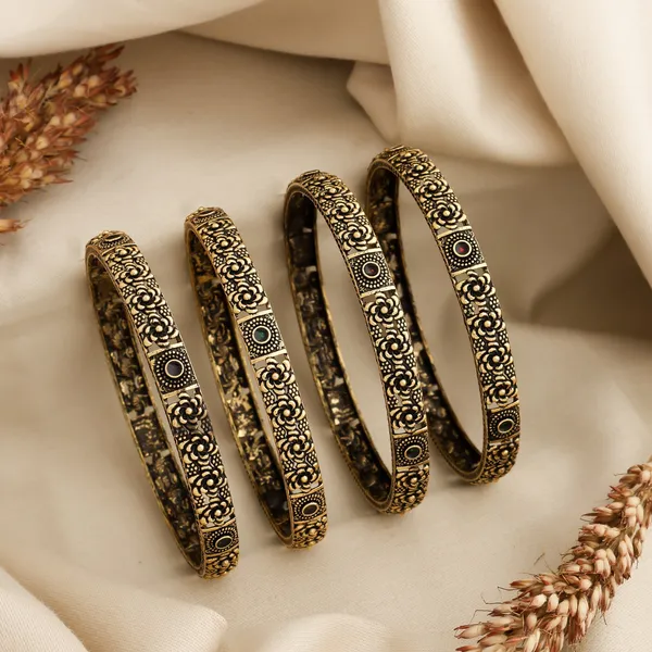 Antique_Gold_Alloy_Floral_Embossed_Traditional_Bangle_Set_For_Women