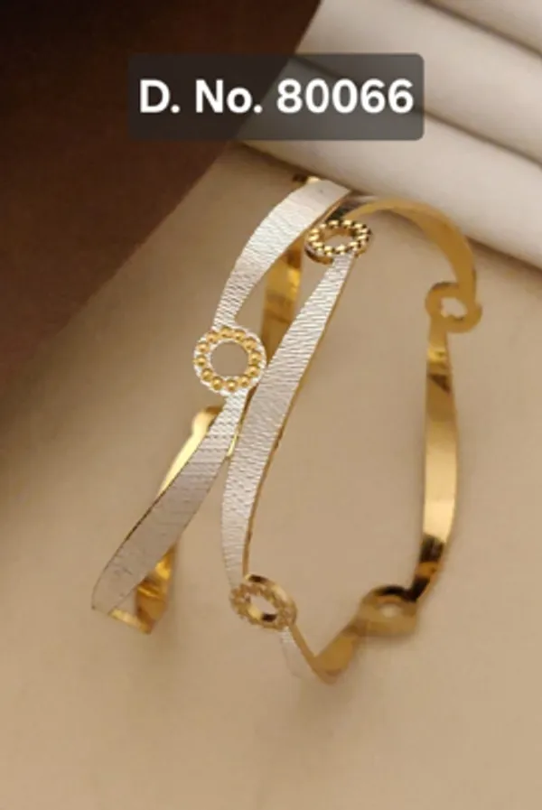 Gold_Alloy_Textured_Panel_Ring_Embellished_Bangle_Set_For_Women