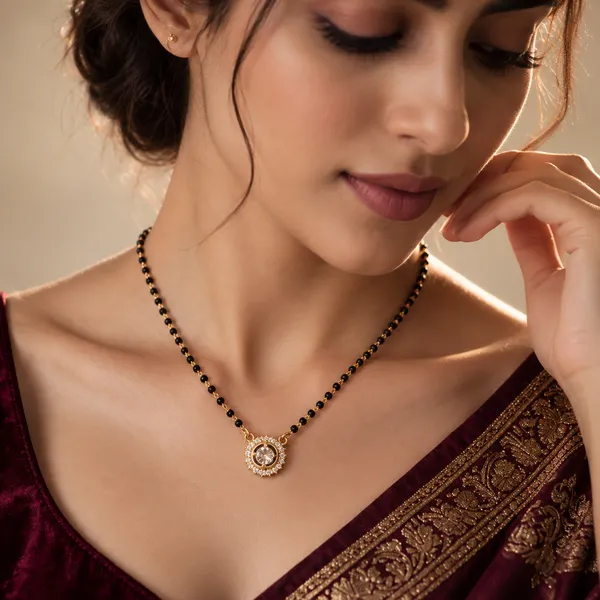 Black_Gold_Alloy_Beaded_Stone_Pendant_Mangalsutra_For_Women