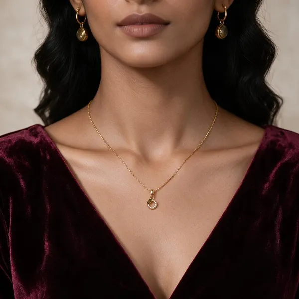 Gold_Alloy_Circular_Textured_Pendant_Necklace_For_Women