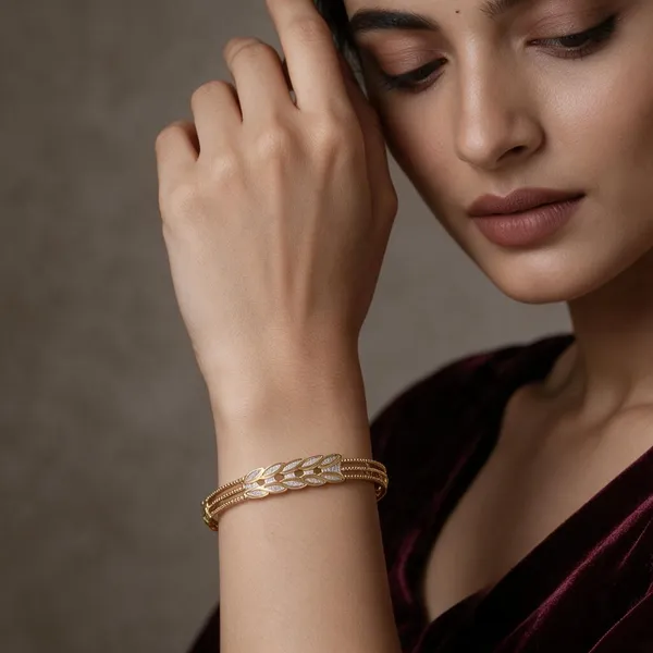 Gold_Alloy_Leaf_Motif_Open_Bangle_Set_For_Women