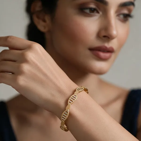 Gold_Alloy_Leaf_Pattern_Linked_Bangle_Set_For_Women