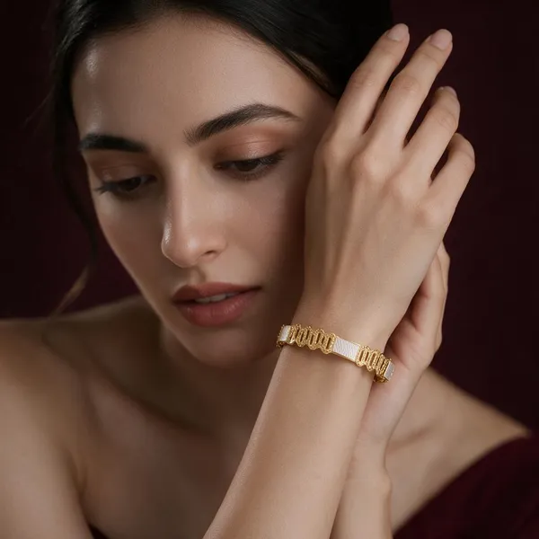 Gold_Alloy_Textured_Link_Bangle_Set_For_Women