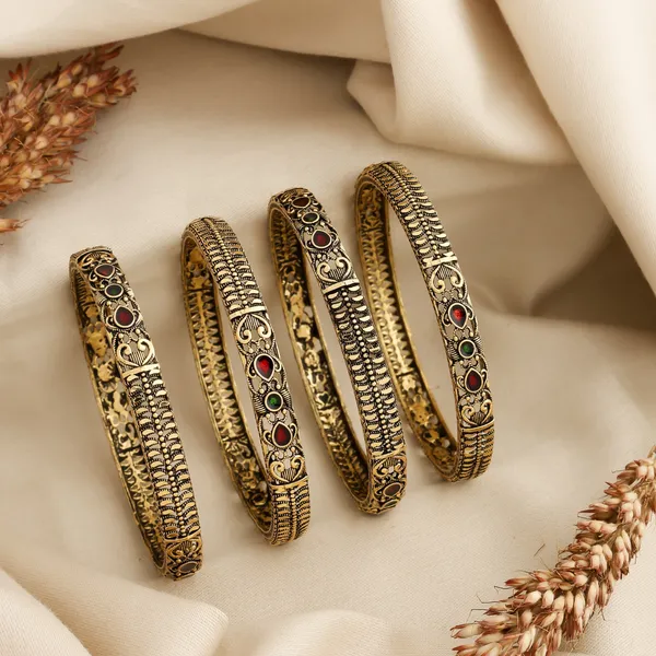 Antique_Gold_Alloy_Engraved_Traditional_Bangle_Set_For_Women
