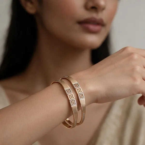 Gold_Alloy_Floral_Geometric_Embellished_Bangle_Set_For_Women