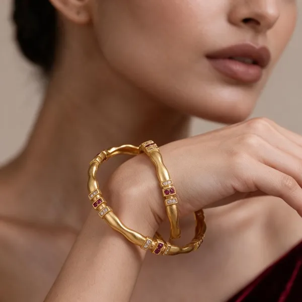 Gold_Alloy_Pink_White_Stone_Embellished_Bangle_Set_For_Women