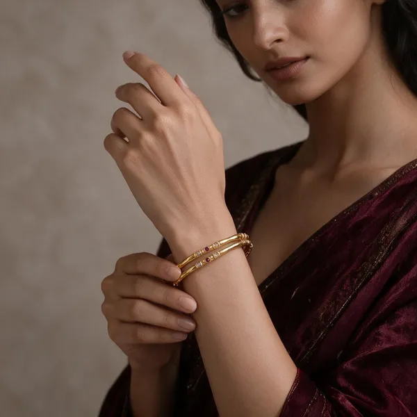 Gold_Alloy_Red_Stone_Embellished_Bangle_Set_For_Women