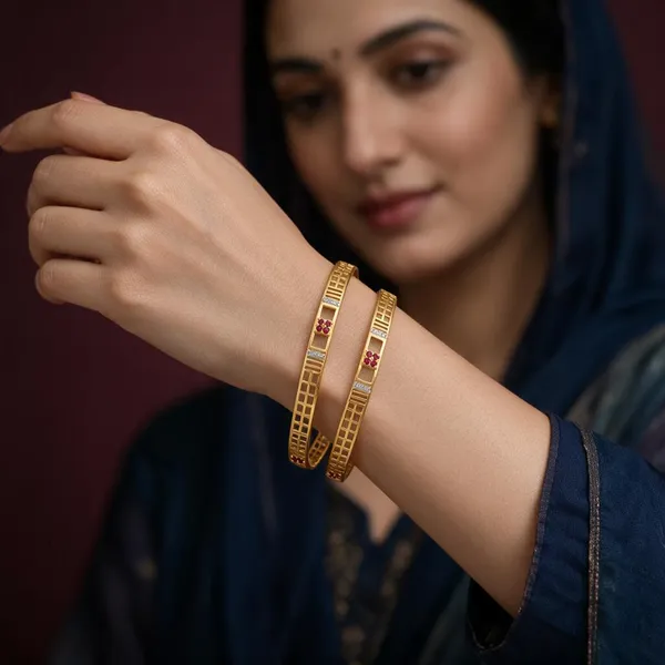 Gold_Alloy_Geometric_Cutwork_Red_Stone_Bangle_Set_For_Women