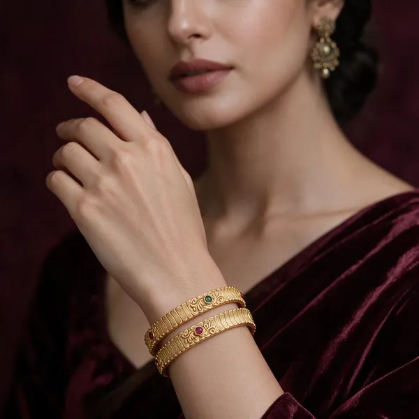 Gold_Alloy_Ornate_Multicolor_Stone_Studded_Bangle_Set_For_Women