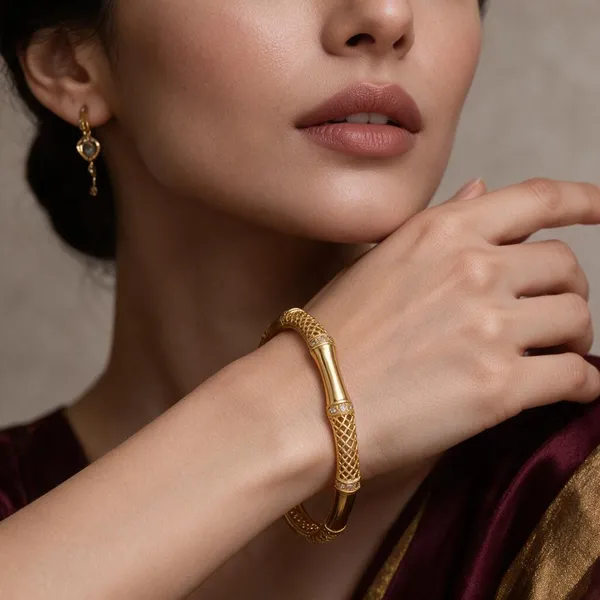 Gold_Alloy_Textured_Cuff_Bangle_Set_For_Women