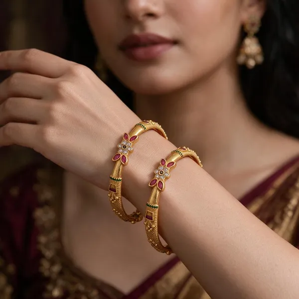 Gold_Alloy_Floral_Pink_Green_Stone_Bangle_Set_For_Women