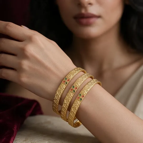 Gold_Alloy_Textured_Floral_Stone_Bangle_Set_For_Women