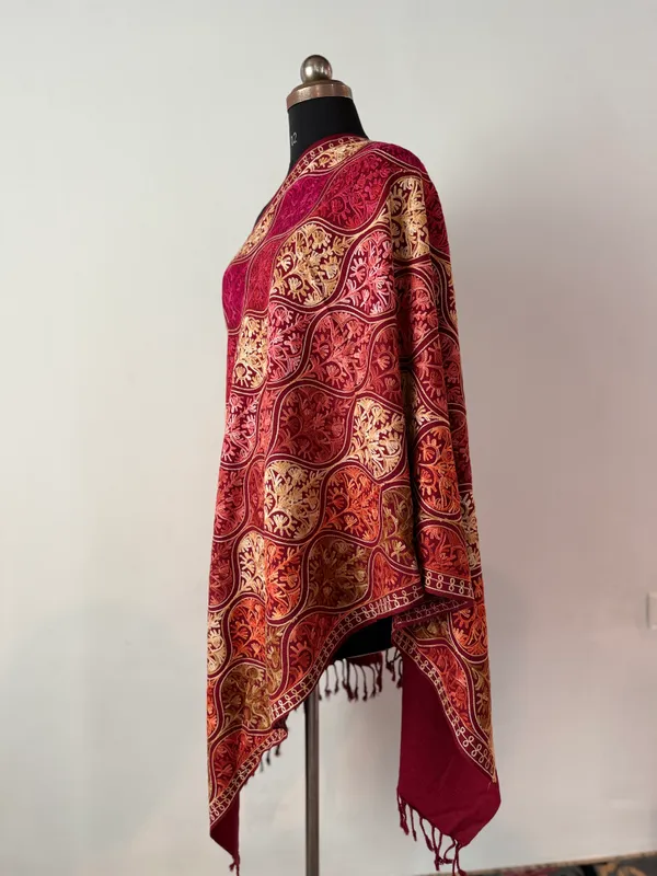 Maroon_Ornate_Pattern_Shawl_for_Women