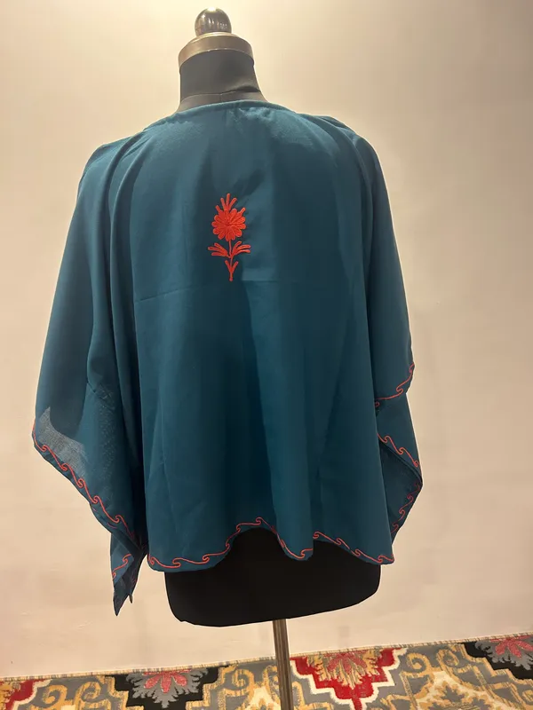 Teal_Embroidered_V-Neck_Kaftan_for_Women