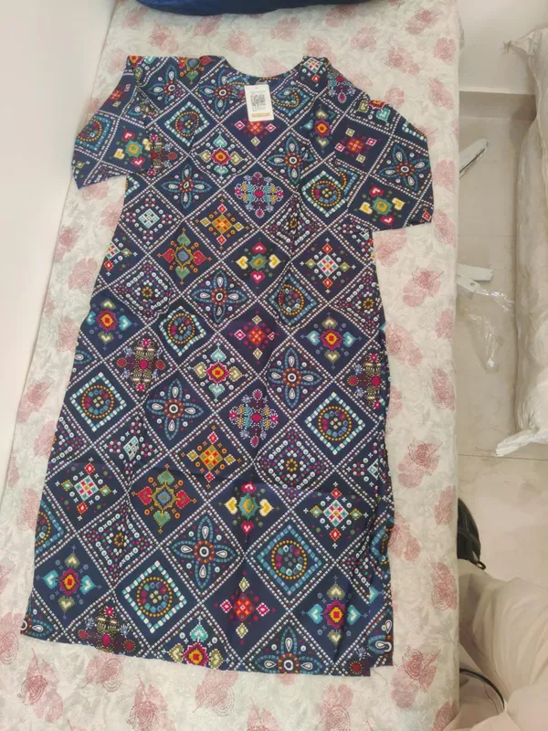 Navy_Blue_Printed_Relaxed_Fit_Kurta_For_Women