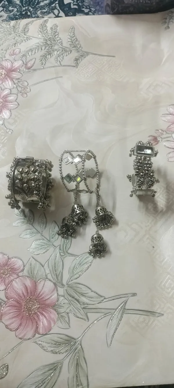 Oxidized_Silver_Tone_Ghungroo_Anklet_Set_for_Women