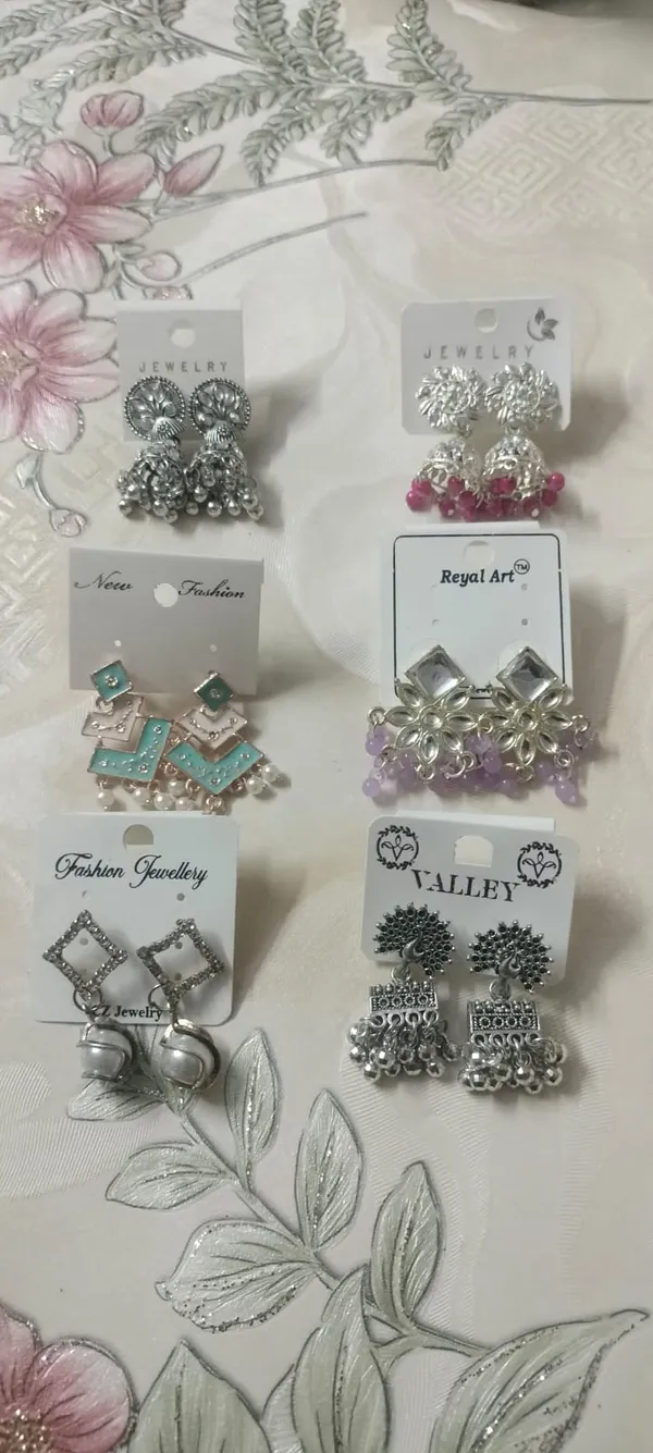 Multicolor_Fashion_Earrings_Set_for_Women