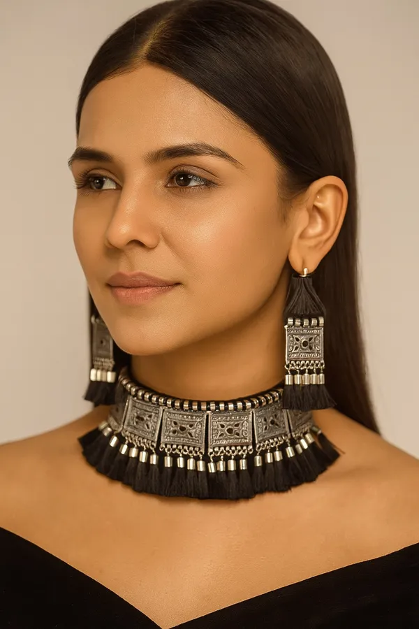 Black_Oxidized_Choker_Necklace_Set_for_Women