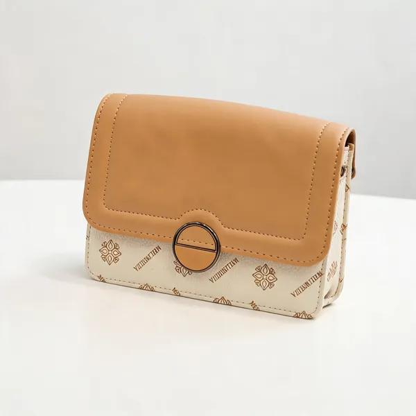 Beige_And_White_Pu_Leather_Clutch_Bag_For_Women