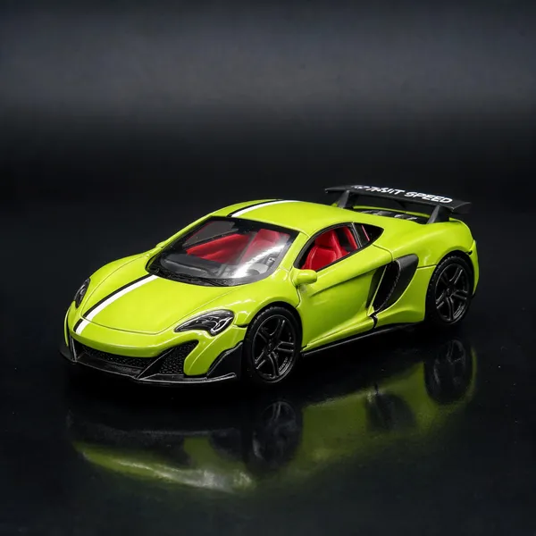 Green_Plastic_Toy_Car_For_Kids