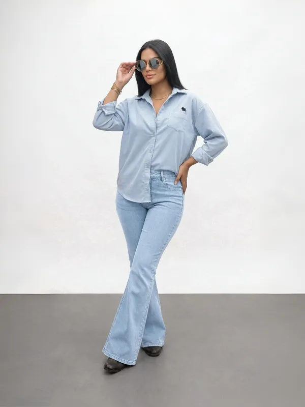 Light_Blue_Bootcut_Fit_Jeans