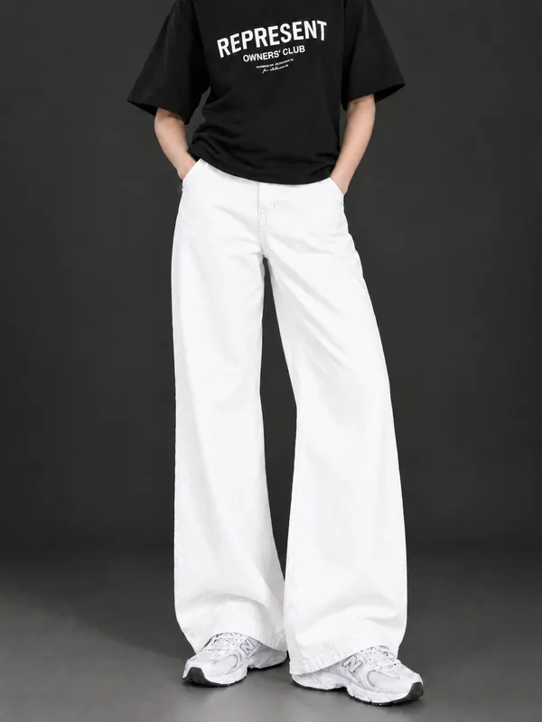 White_Baggy_Fit_Jeans