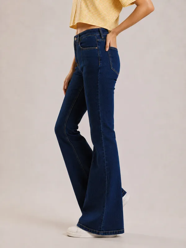 Dark_Blue_Front_Seam_Bootcut_Fit_Jeans