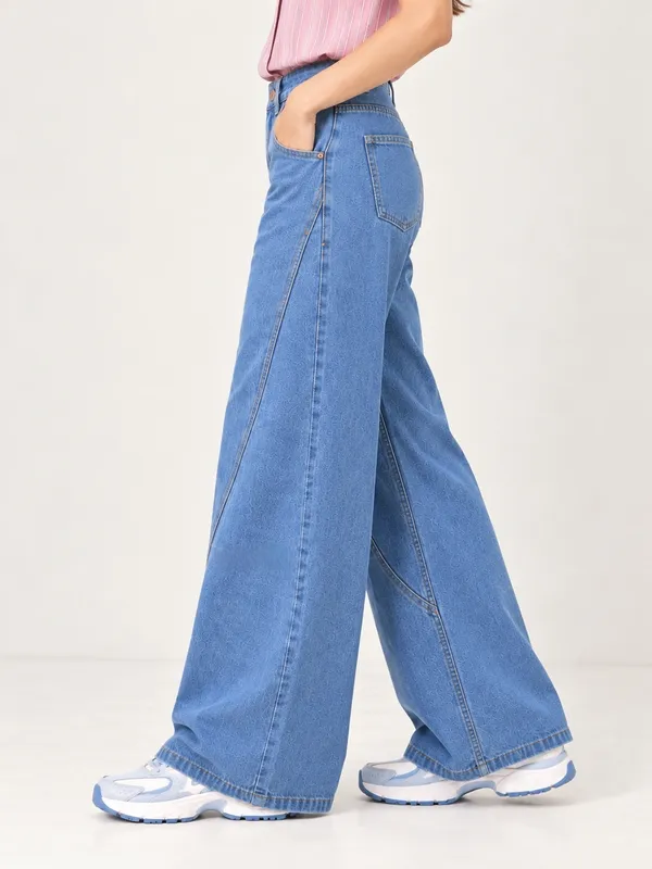 Light_Blue_Panelled_Baggy_Fit_Jeans
