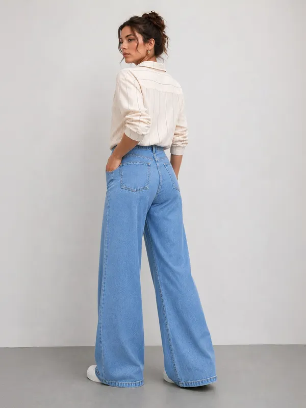 Light_Blue_Baggy_Fit_Jeans