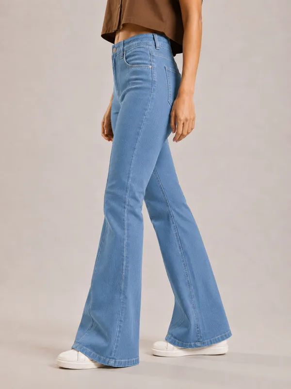 Light_Blue_Front_Seam_Bootcut_Fit_Jeans