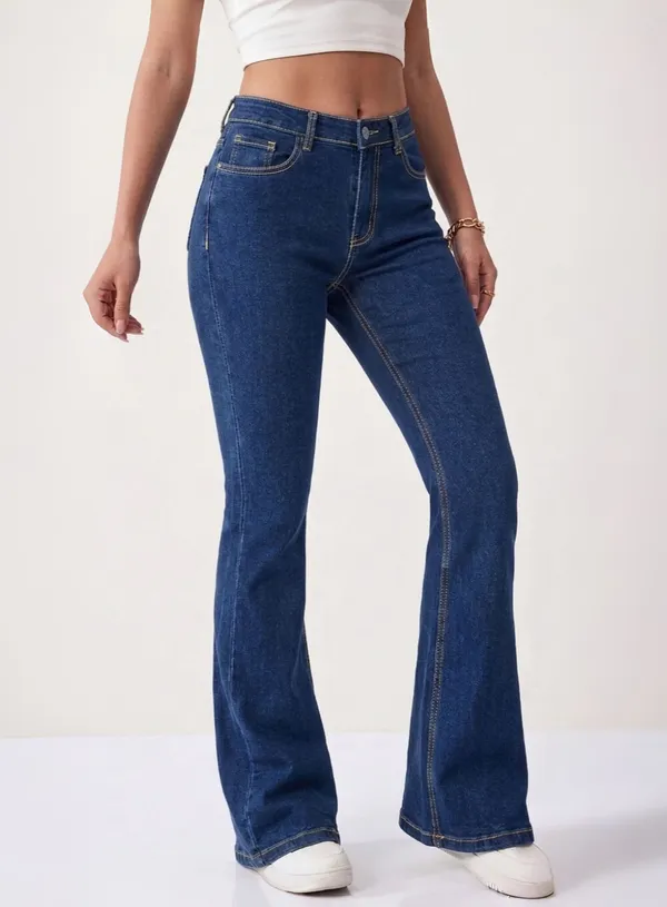 Dark_Blue_Bootcut_Fit_Jeans