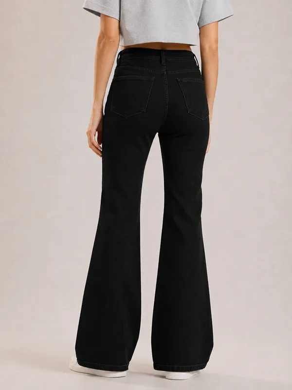 Black_Front_Seam_Bootcut_Fit_Jeans