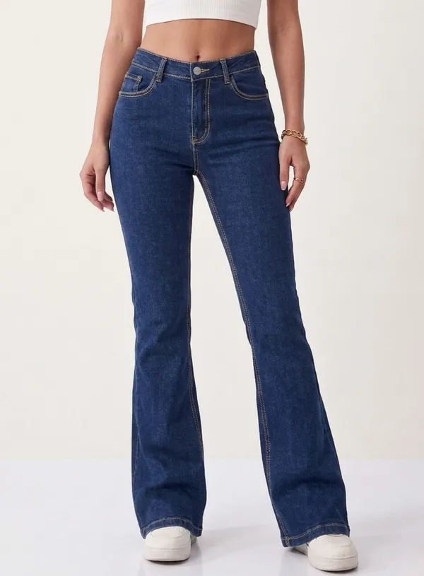 Dark_Blue_Bootcut_Fit_Jeans