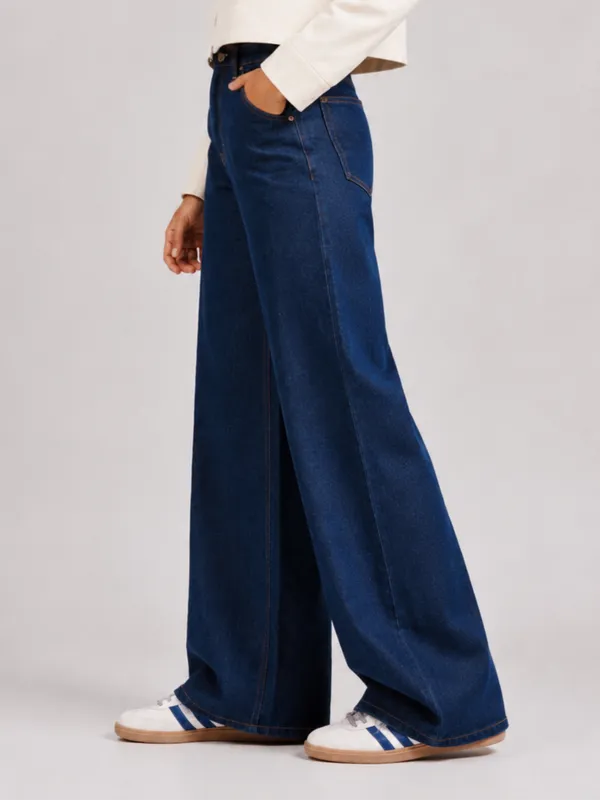 Dark_Blue_Baggy_Fit_Jeans