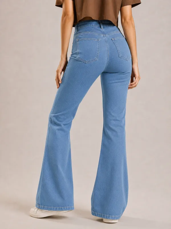 Light_Blue_Front_Seam_Bootcut_Fit_Jeans