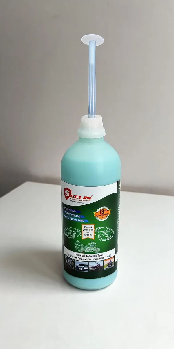Seelin_Hs_750Ml_Anti_Puncture_Tyre_Sealant_For_All_Two_Wheelers_Tubeless_Tyres